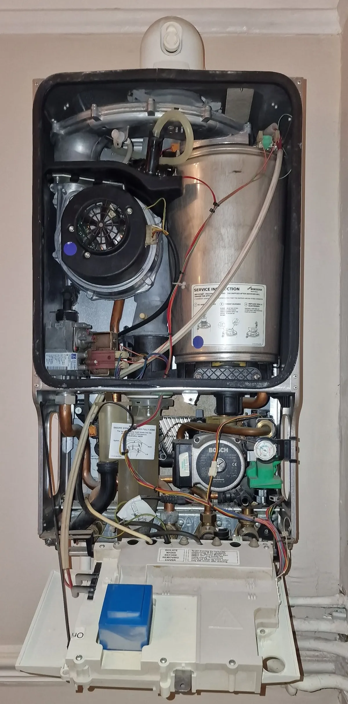 Worcester Bosch combi boiler internal diagnostic inspection and servicing in Plymouth