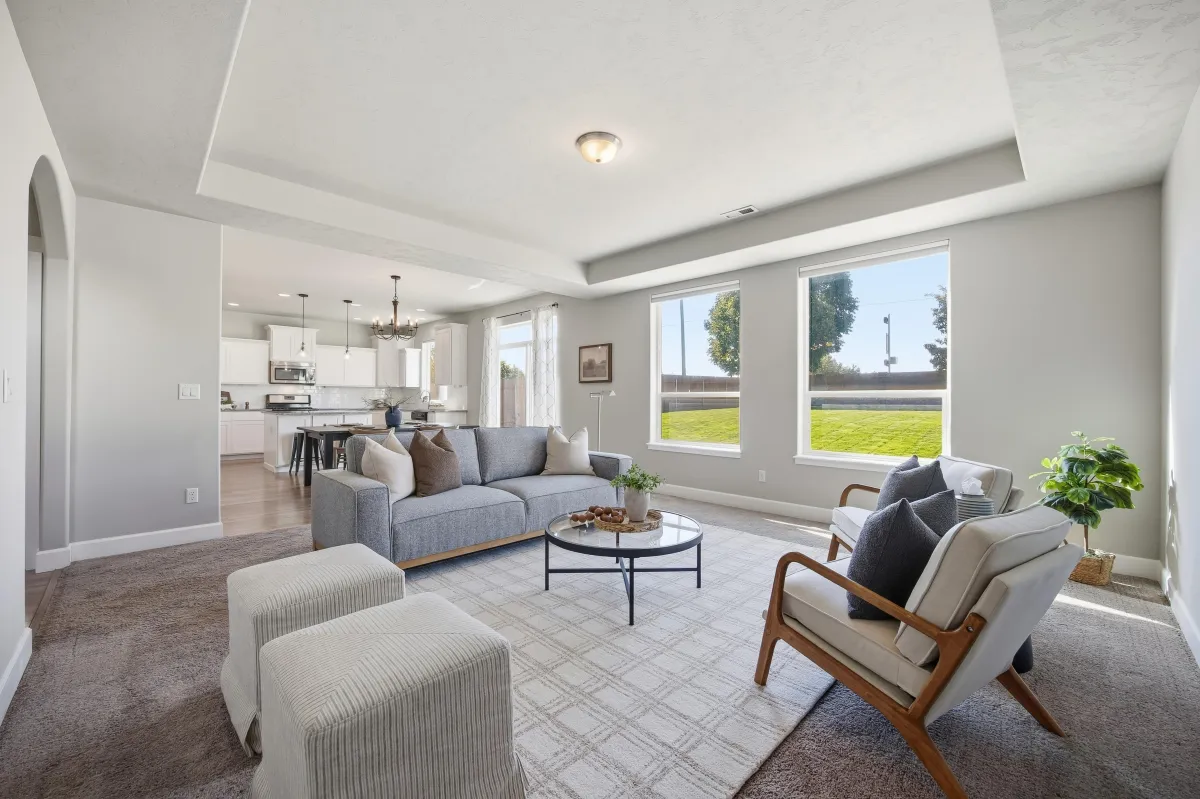 Tri-Cities Washington homebuyer reviewing a competitive purchase offer strategy for homes in Richland, Kennewick, Pasco, West Richland, and Benton City without overpaying