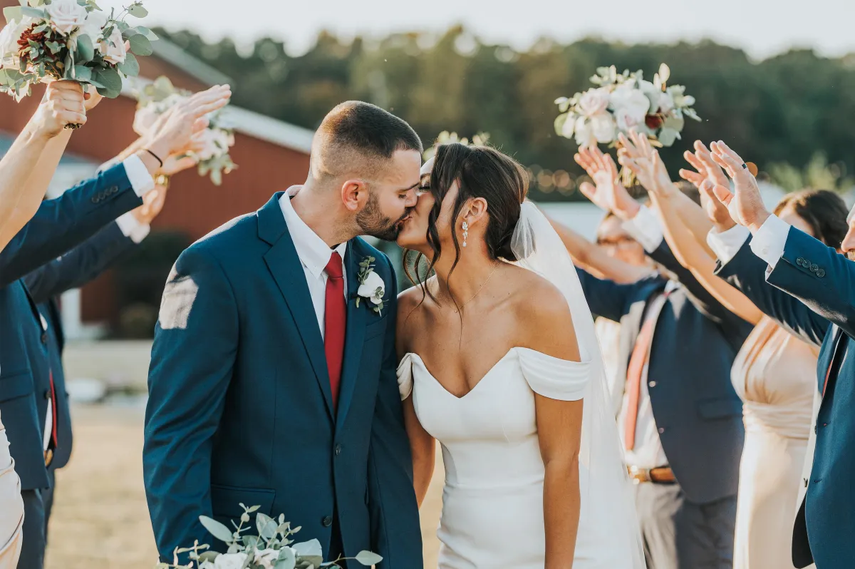 Wedding Kiss