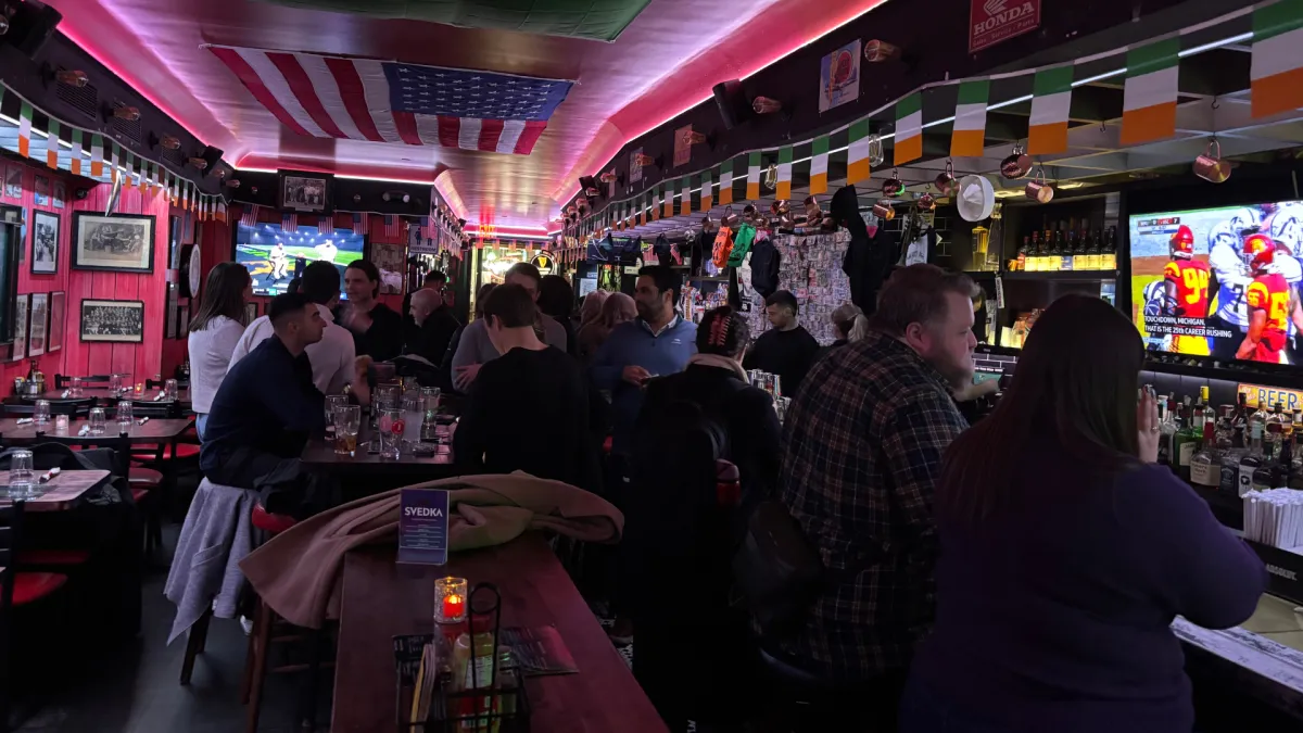 Irish sports bar Times Square NYC