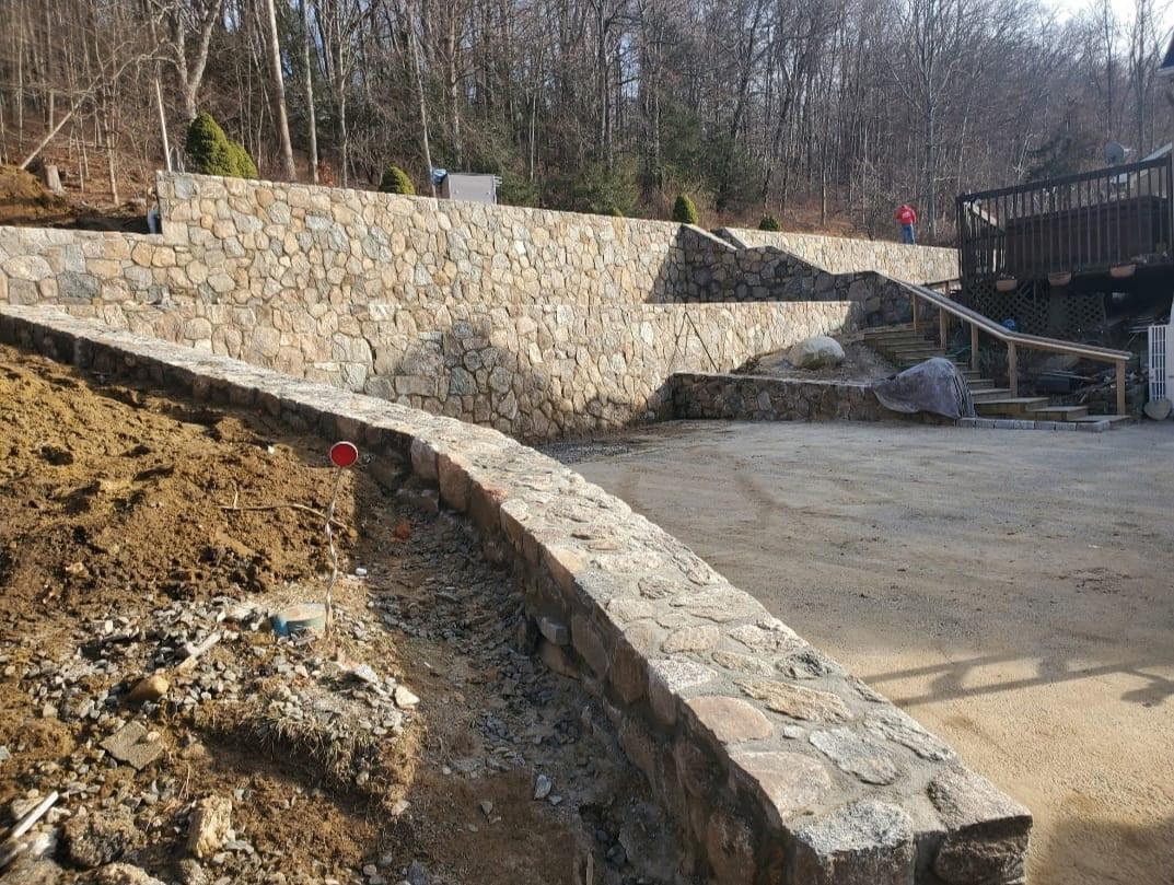 New Milford, CT Retaining Walls