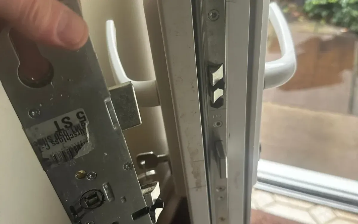 Rapid Picks Locksmiths  - Locksmith - Rewire