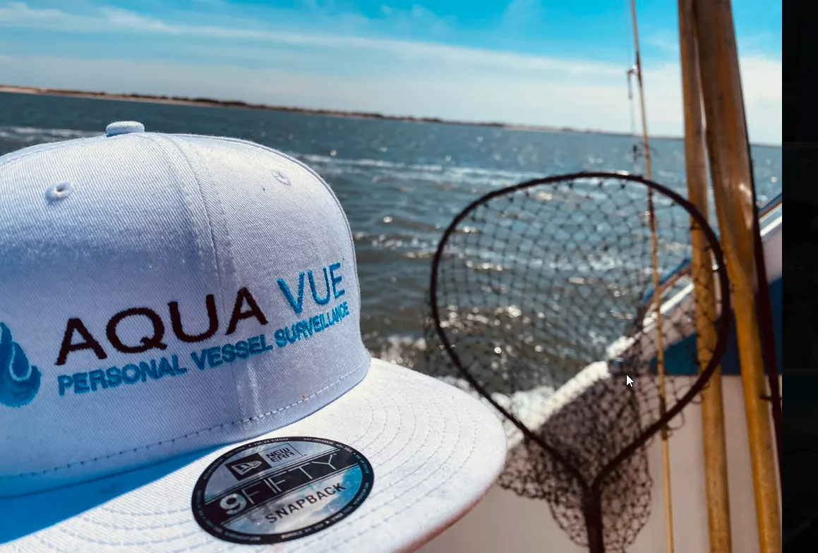 AquaVue hat