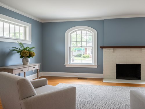 {{ custom_values.service_1 }} in {{custom_values.biz_area_1})