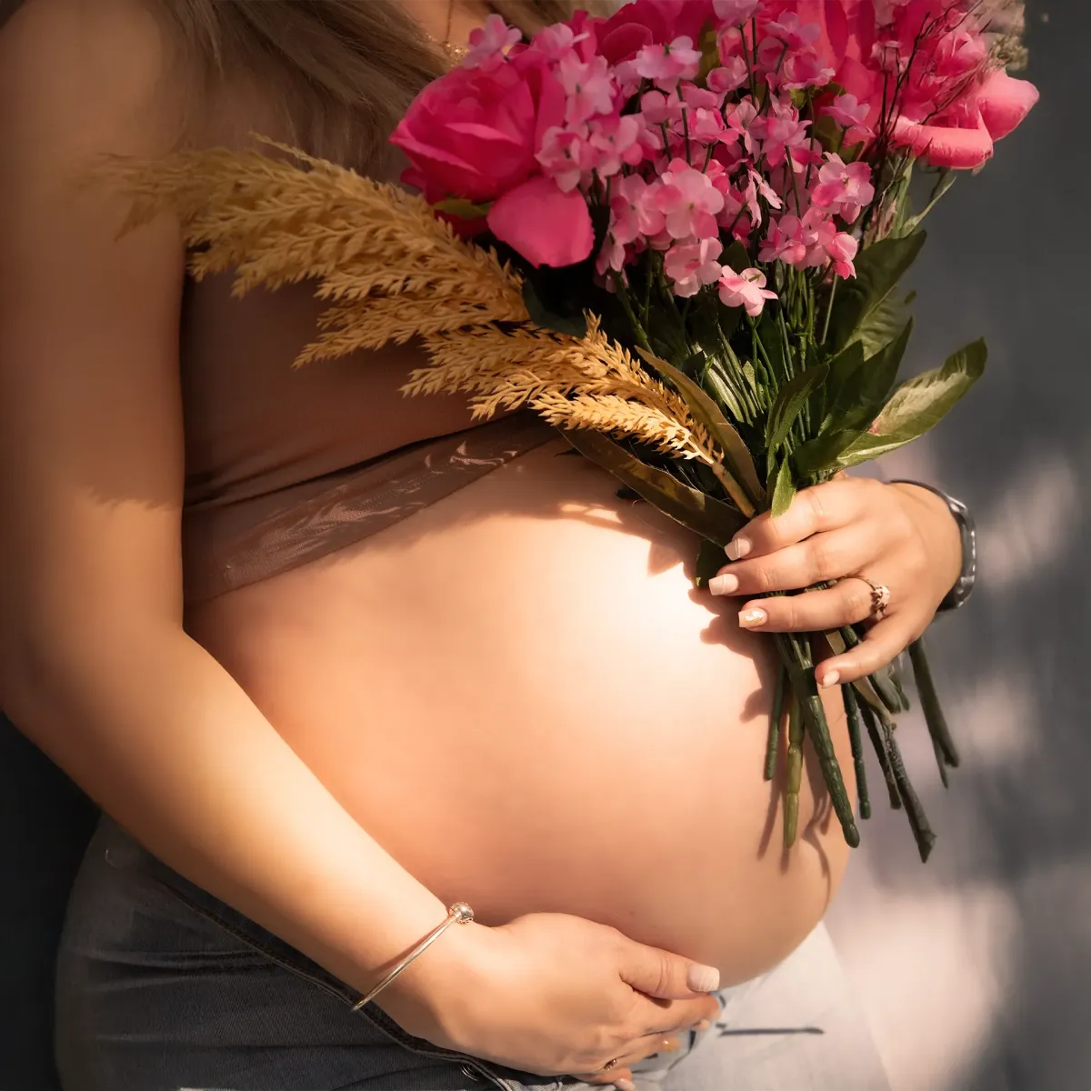 Maternity photography portrait on the Treasure Coast