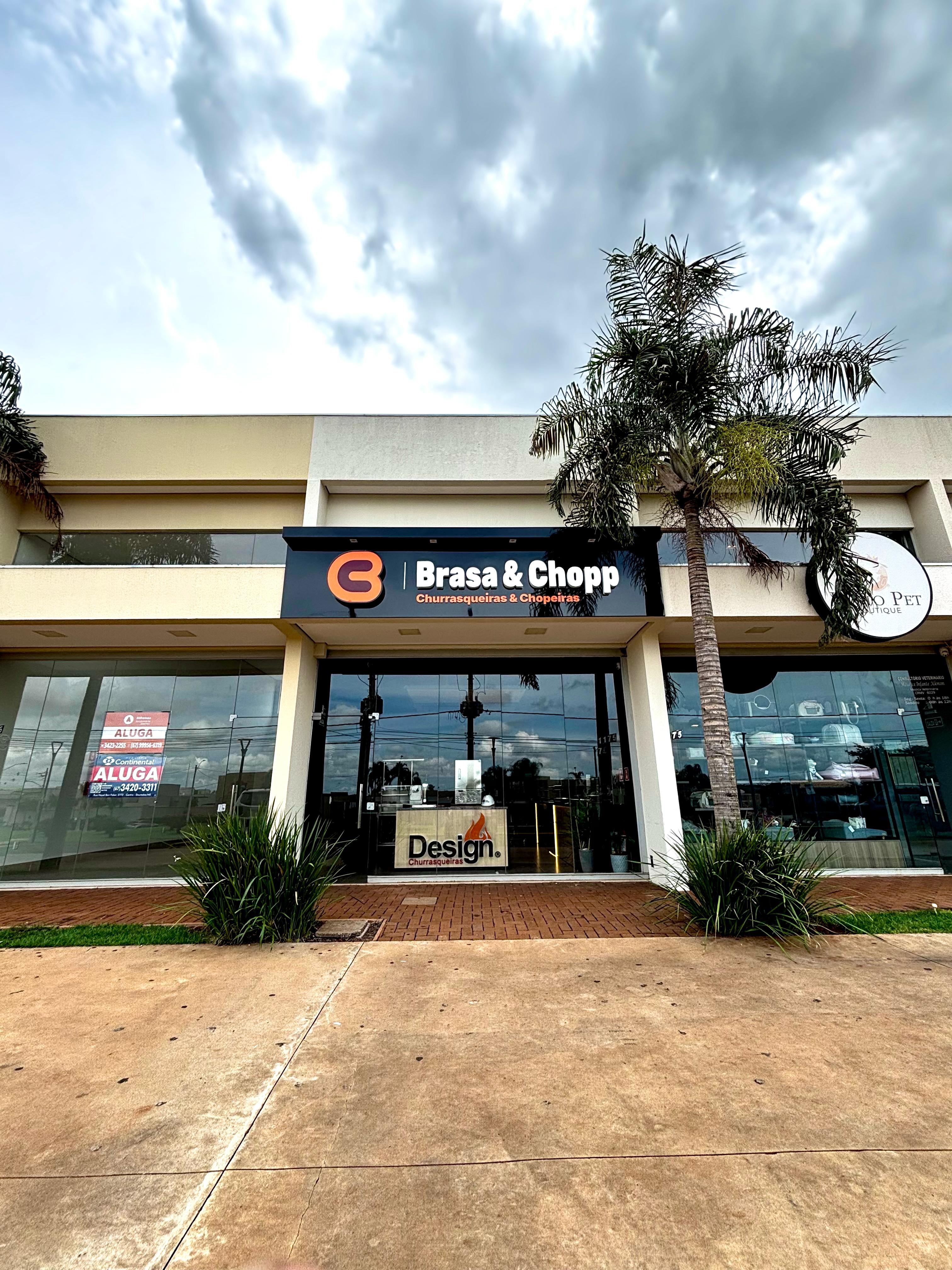 Fachada da loja Brasa & Chopp