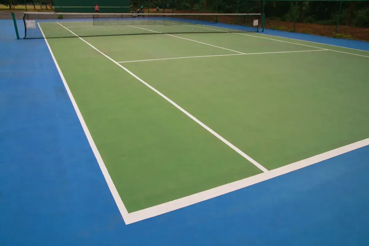 Accurate tennis court line striping for clear and visible boundaries