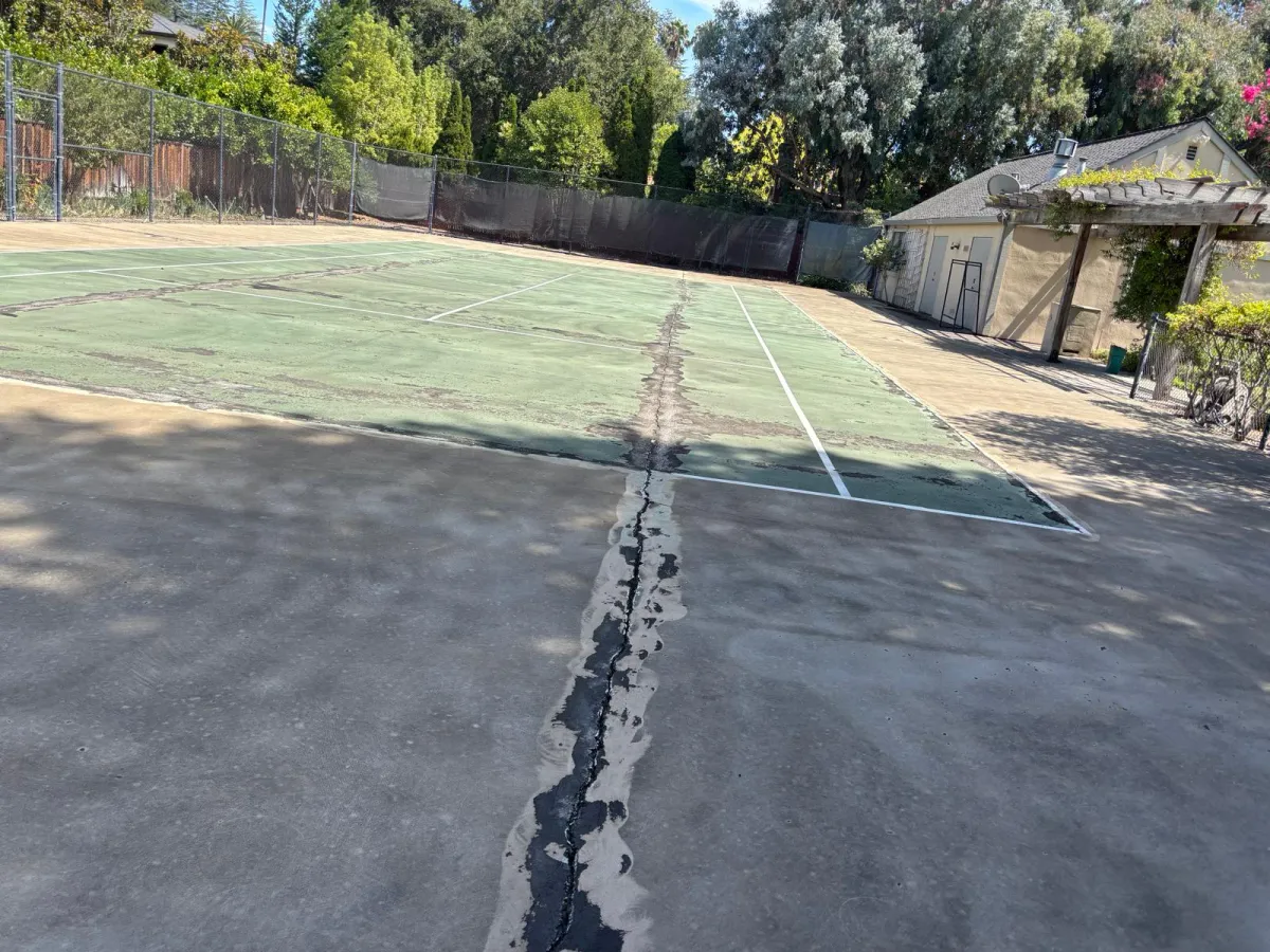 Tapia Tennis Court