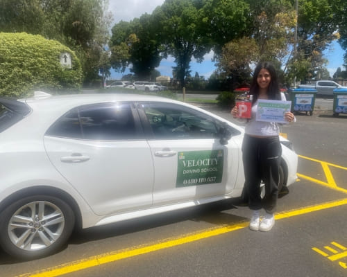 Manual Driving Lessons 