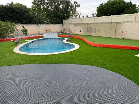 artificial turf putting green installation