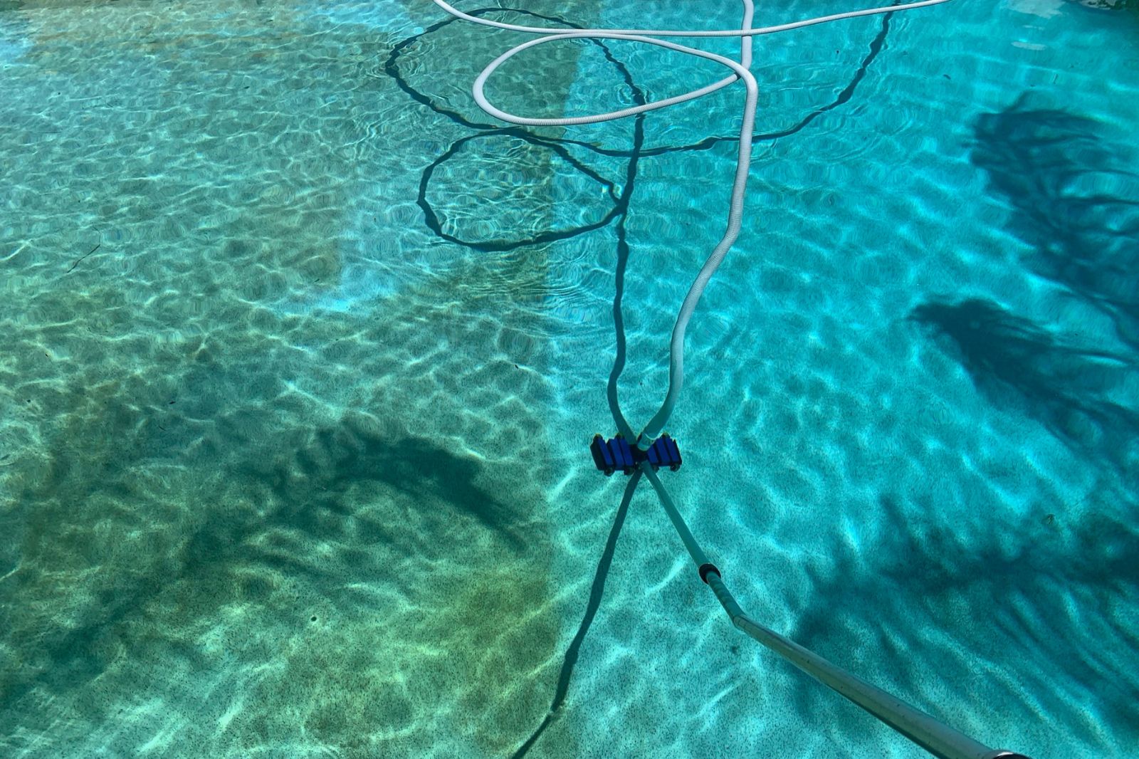 Reliable Pool Service East Valley | Weekly Maintenance & Repair