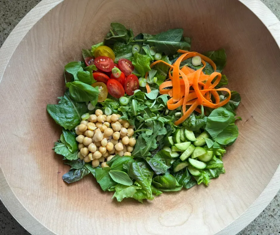 How to Build a Nutrient-Dense Salad (Simple Tower-to-Table Formula)