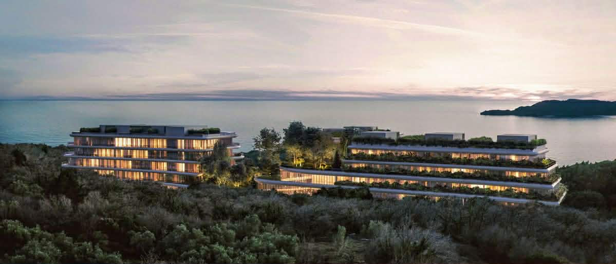 Paragua Sands Hotel at night