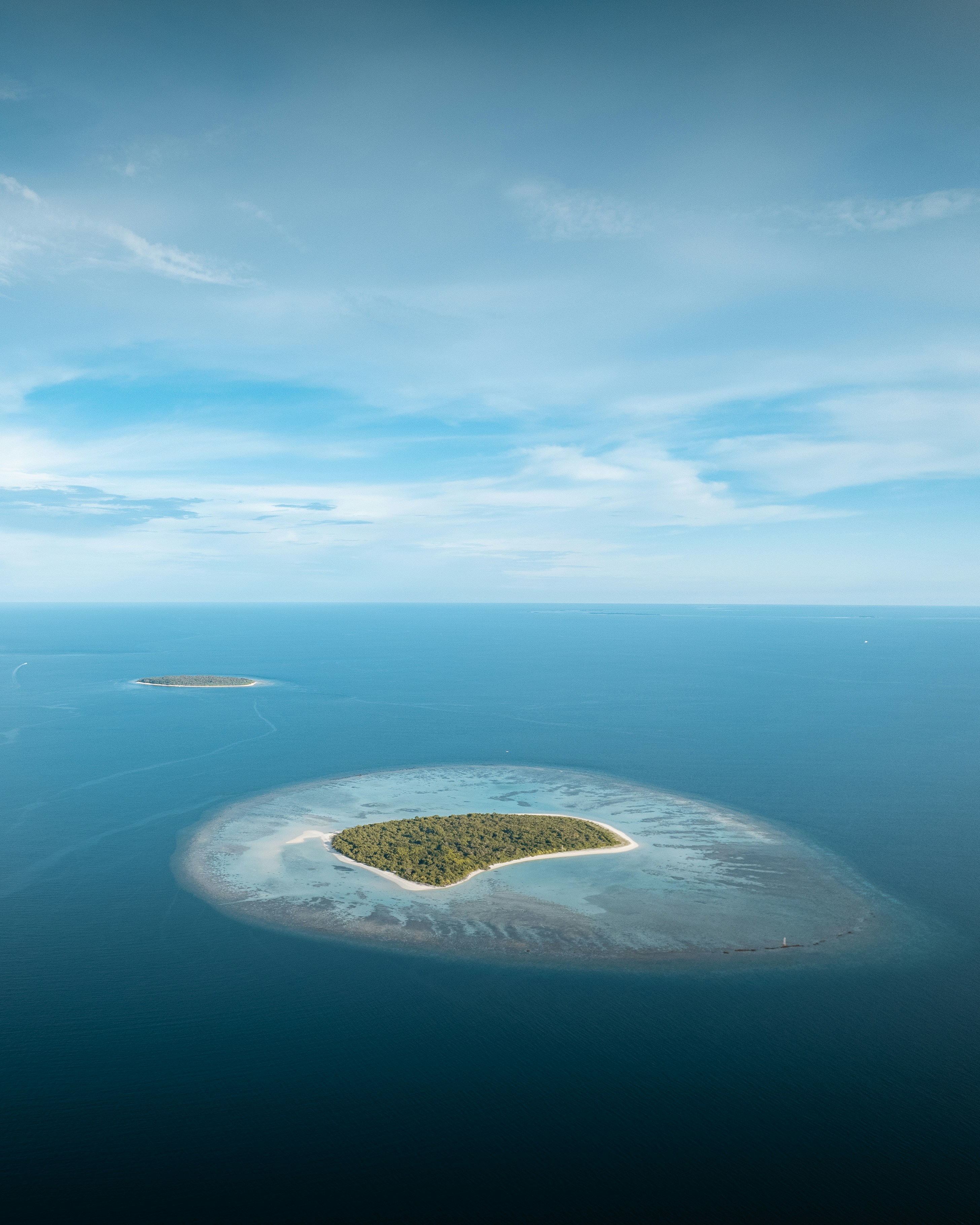 Island hopping adventures in San Vicente Palawan