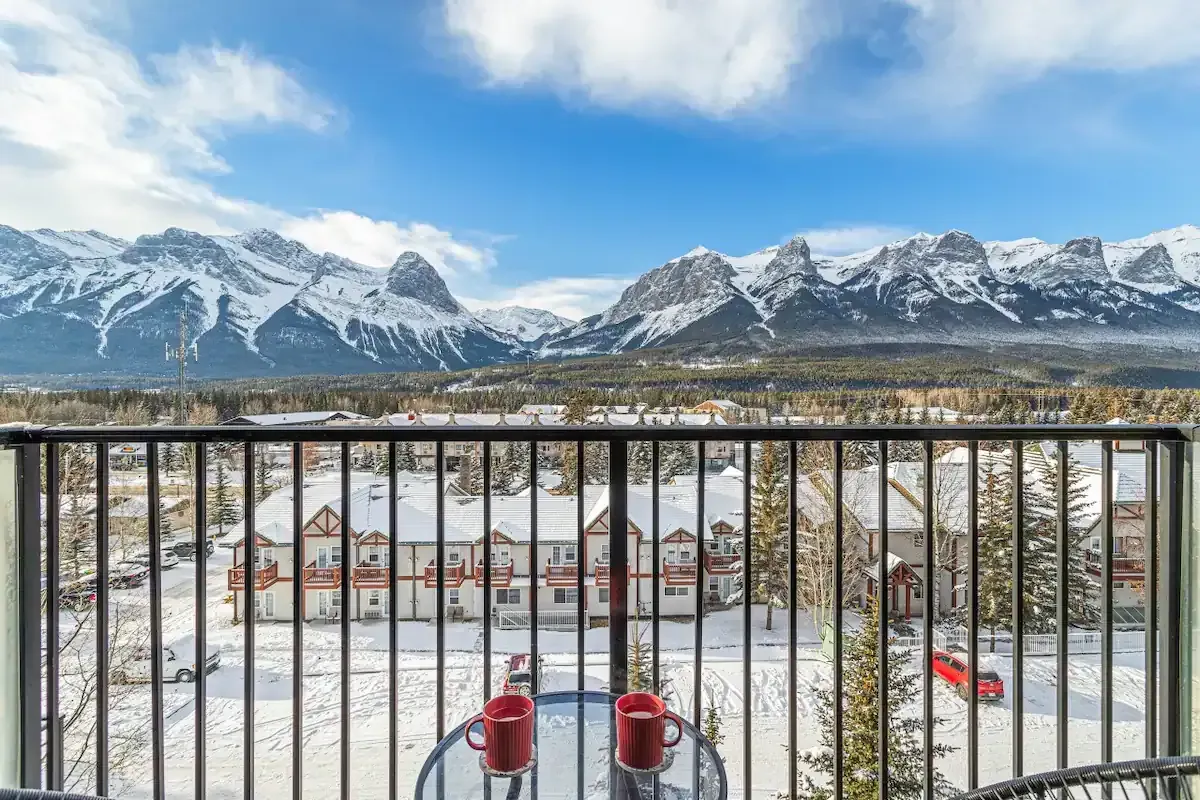 Canmore Airbnb hosts