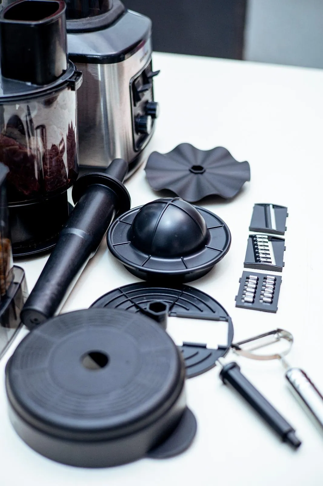 part of the accessories of the kitchen magent