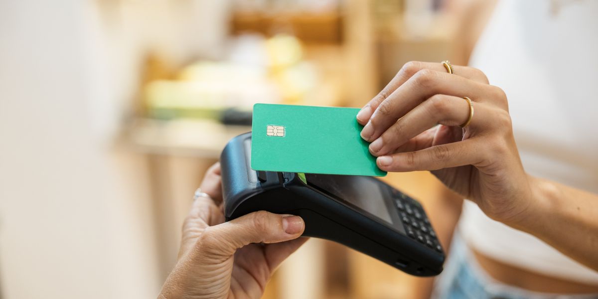 Budgeting for Credit Score Services: Cost, Benefits & Best Approaches