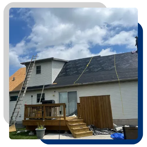 Roof repair service in Peoria, Illinois 