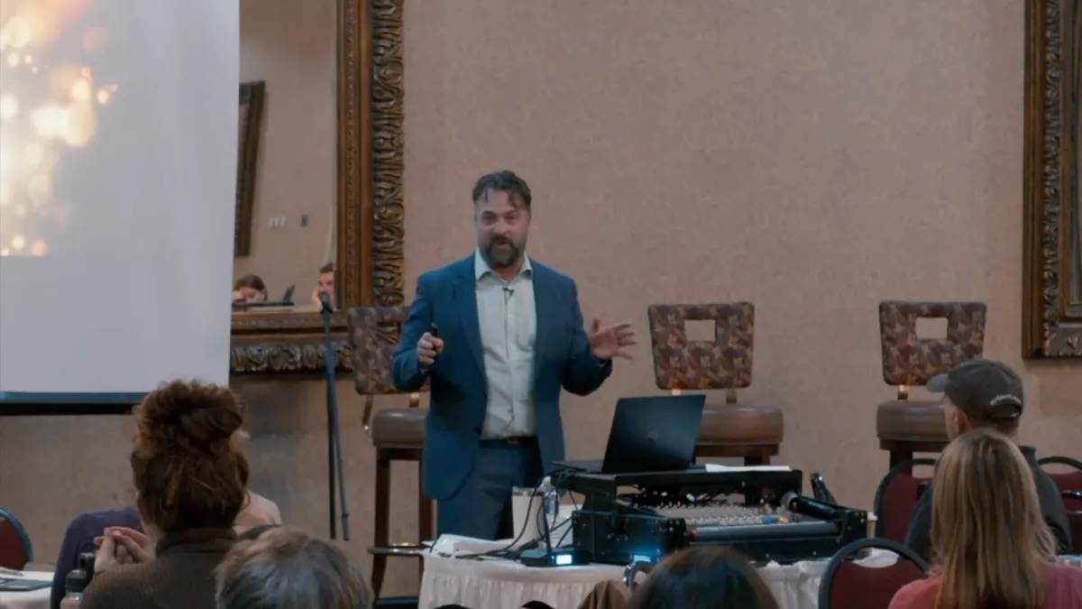 Dan DeCapua - The Funny Agent