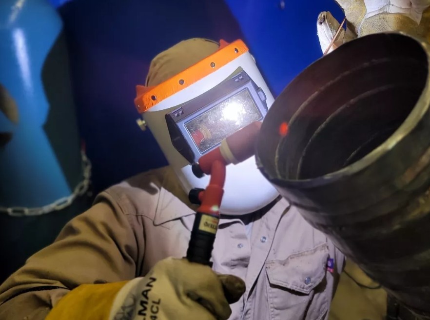 Why a Welding Specialist Earns More (And How to Become One)
