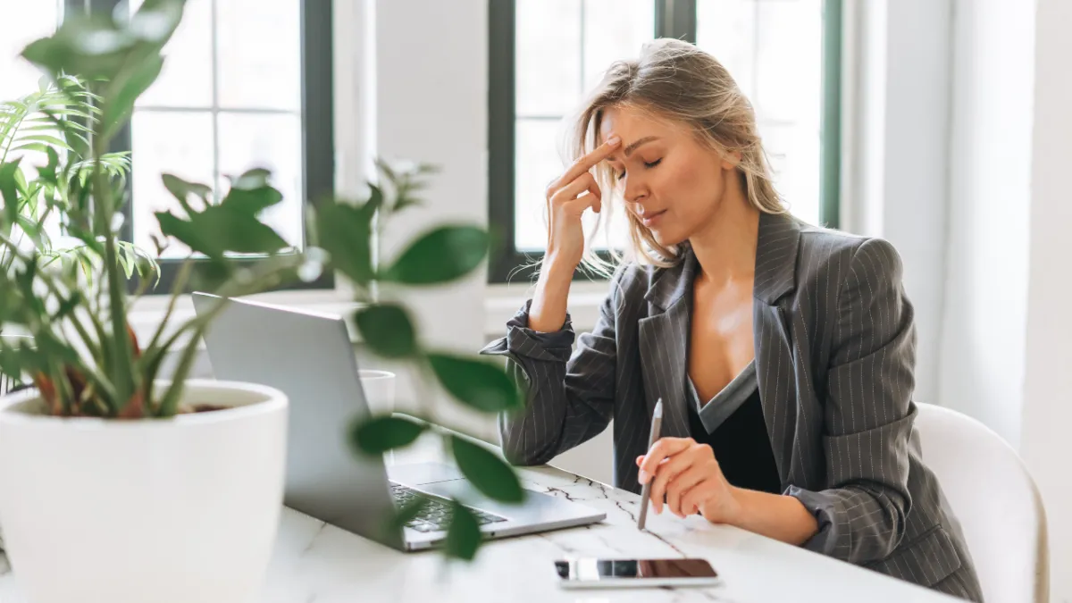 Why Coaches and Consultants Struggle to Get Clients Consistently (And What to Do About It)
