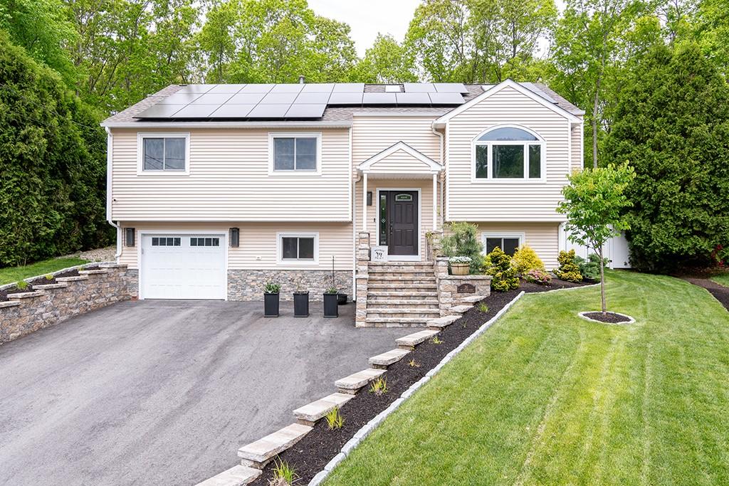 Cranston Concrete builds and installs Driveway