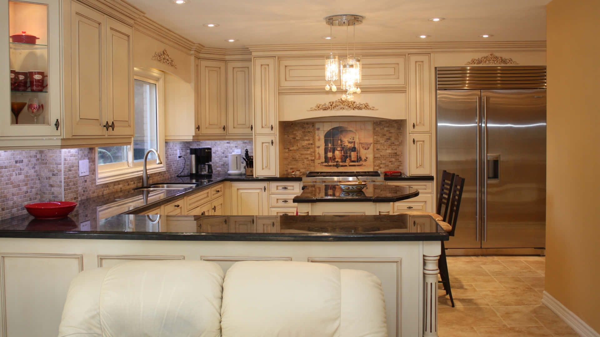 {{ custom_values.service_1 }} in {{custom_values.biz_area_1})