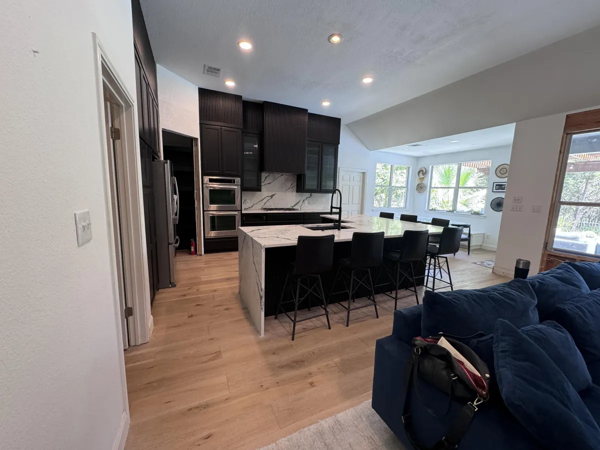Minimalist modern finishes