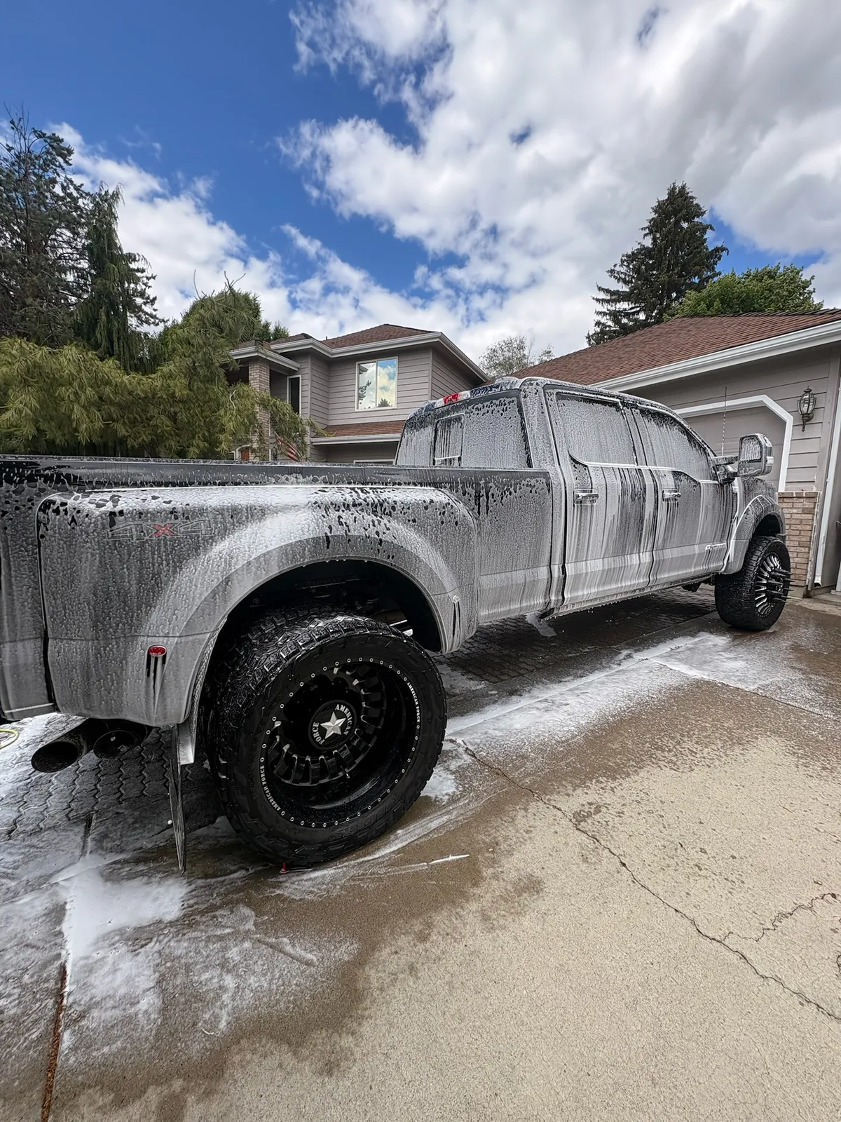 How to Tell If Your Car Needs a Clay Bar