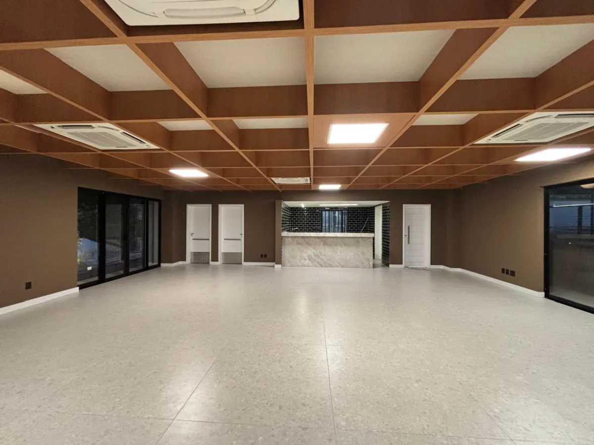 Construção e Ampliação de Espaços Comerciais Braga