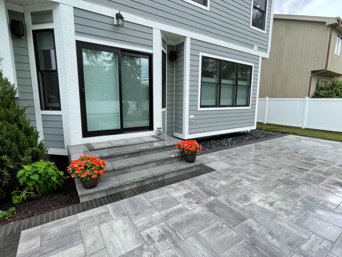 What Is Hardscape Design? A Homeowner's Guide to Pavers, Walkways and More in Elmhurst, IL | Ross & Jack's Landscaping