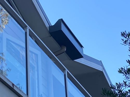  Gutter Guards