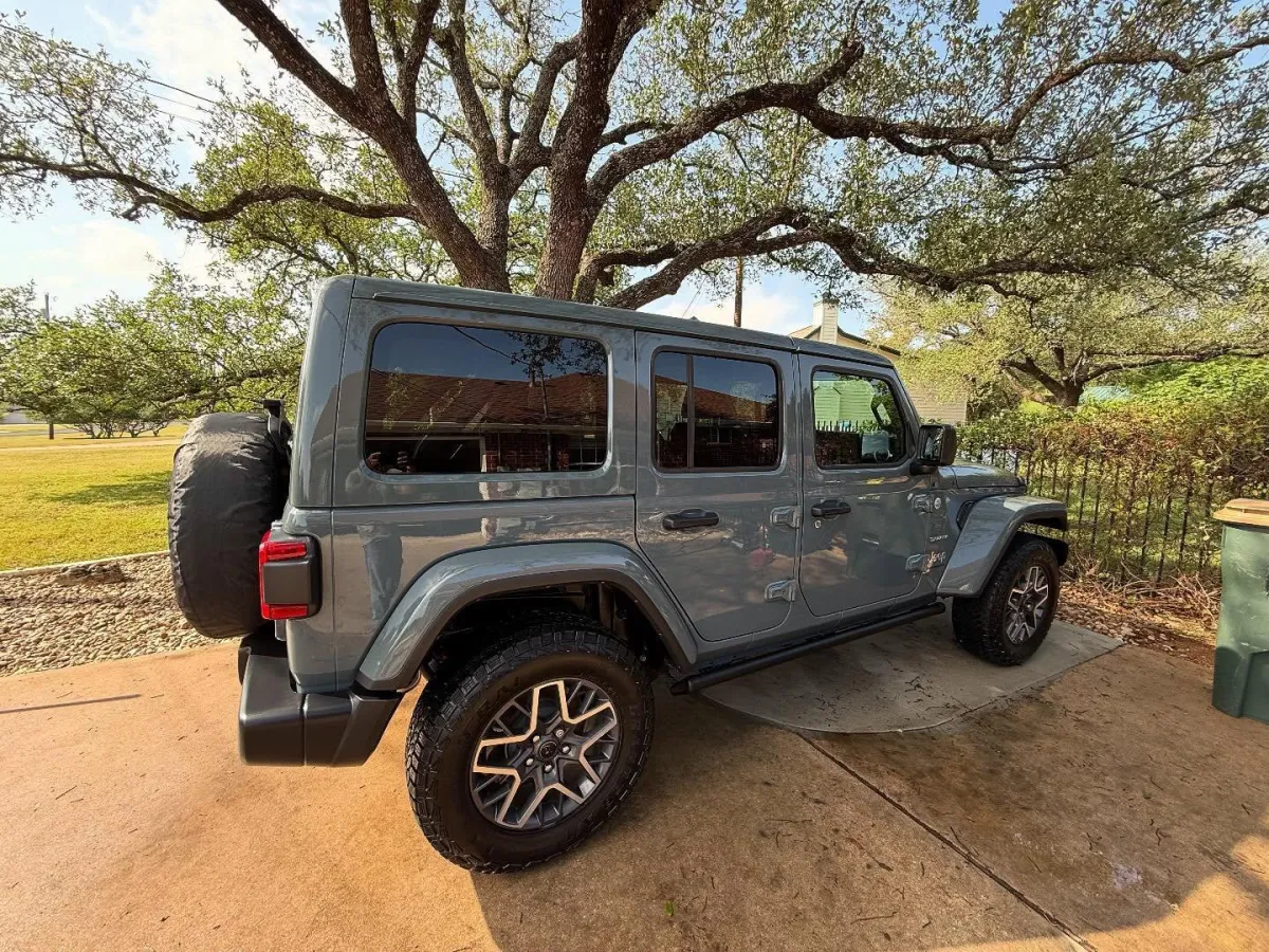 Top Of The Line Detailing LLC