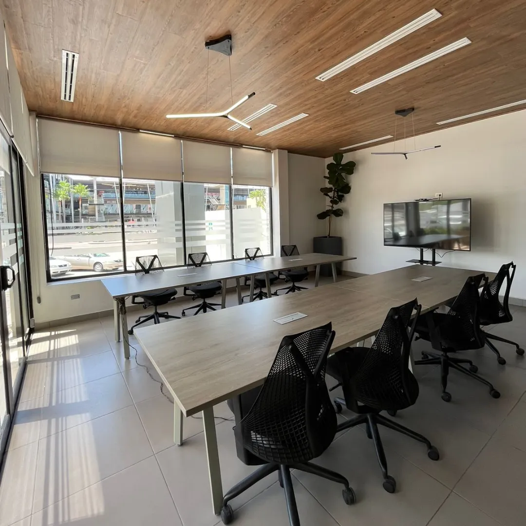 Oficina Privada en Octava Workspaces