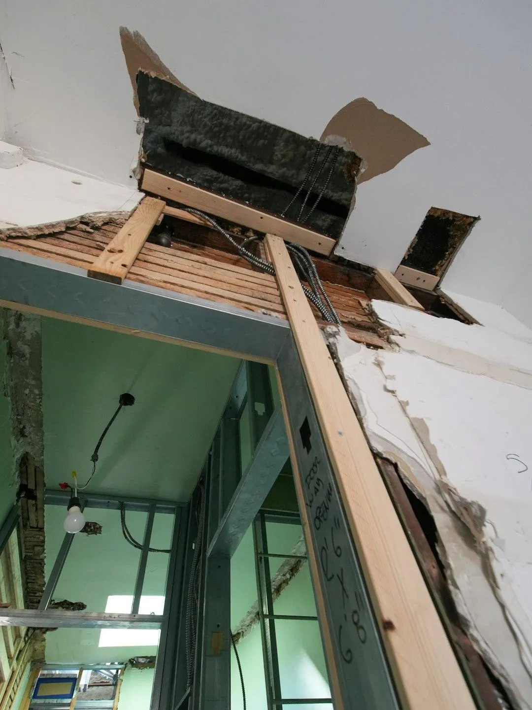 Ceiling Repair & Installation