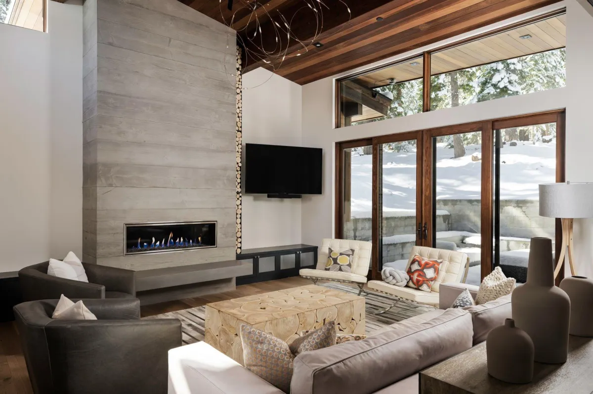 interior photography of mountain modern home in Tahoe built by daniel fraiman construction