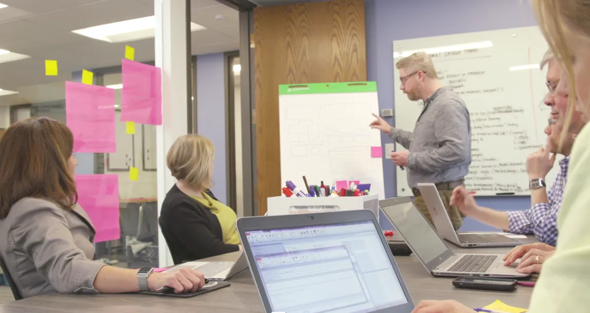 Tara Bryan with clients