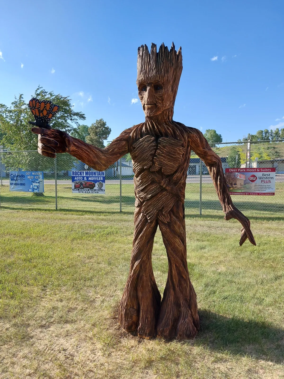 Grut statue at whittle the wood festival in Craig, CO