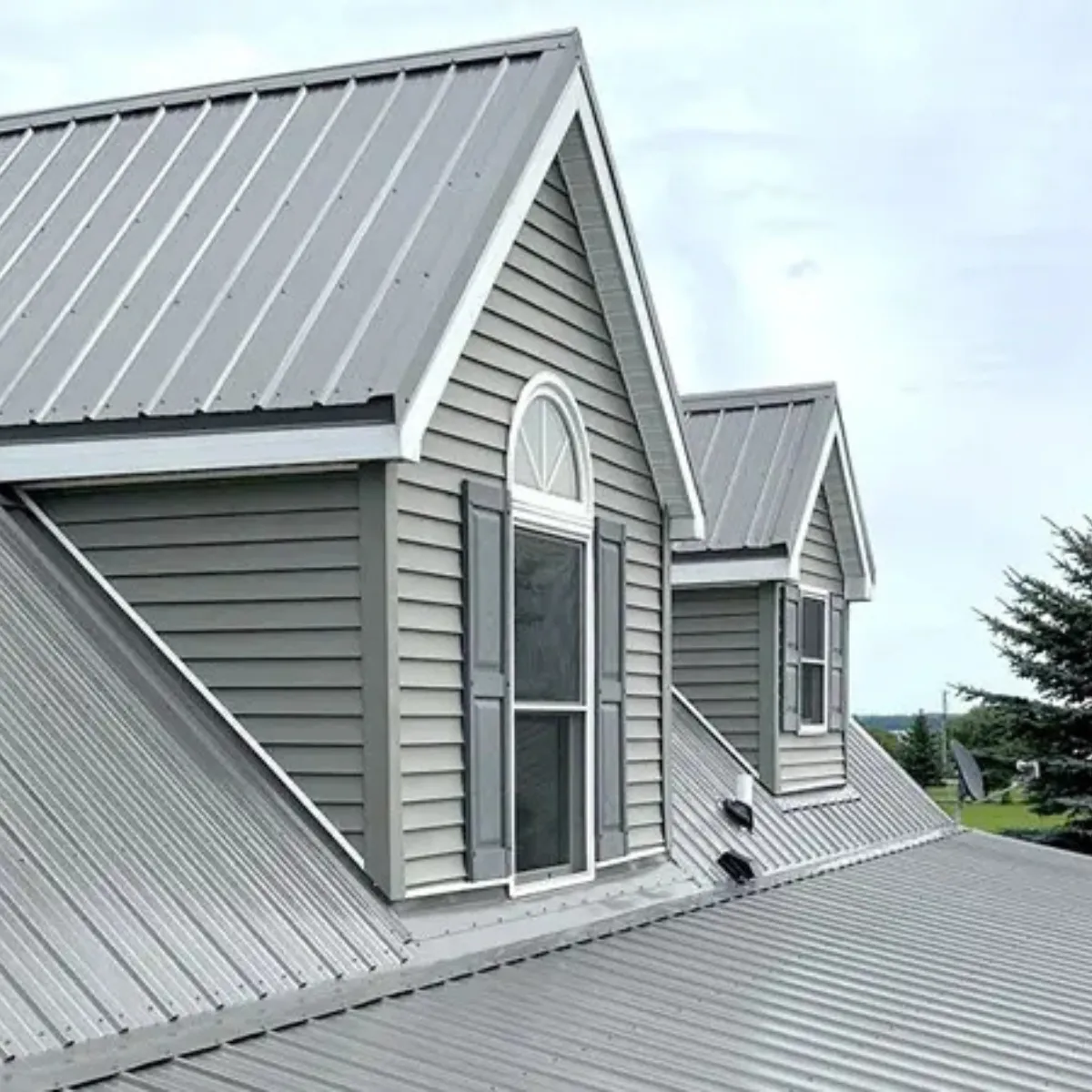 metal shingle roofing system