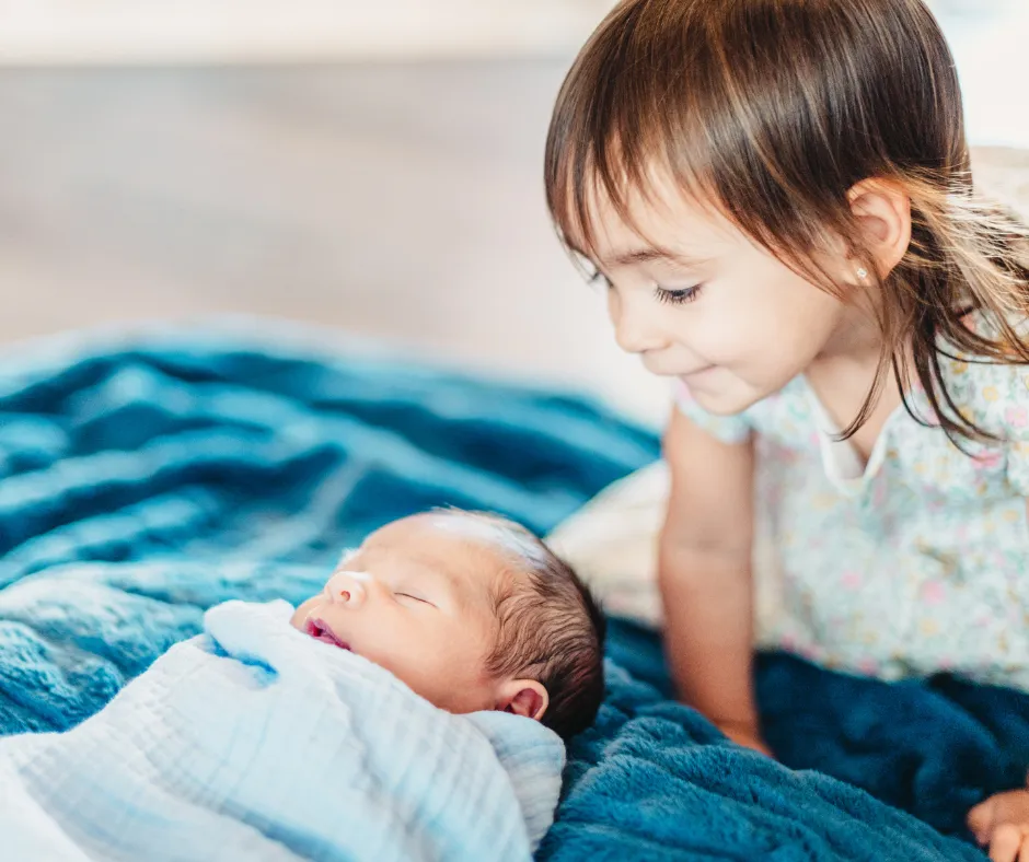 Toddler adjusting sleep after arrival of a new sibling