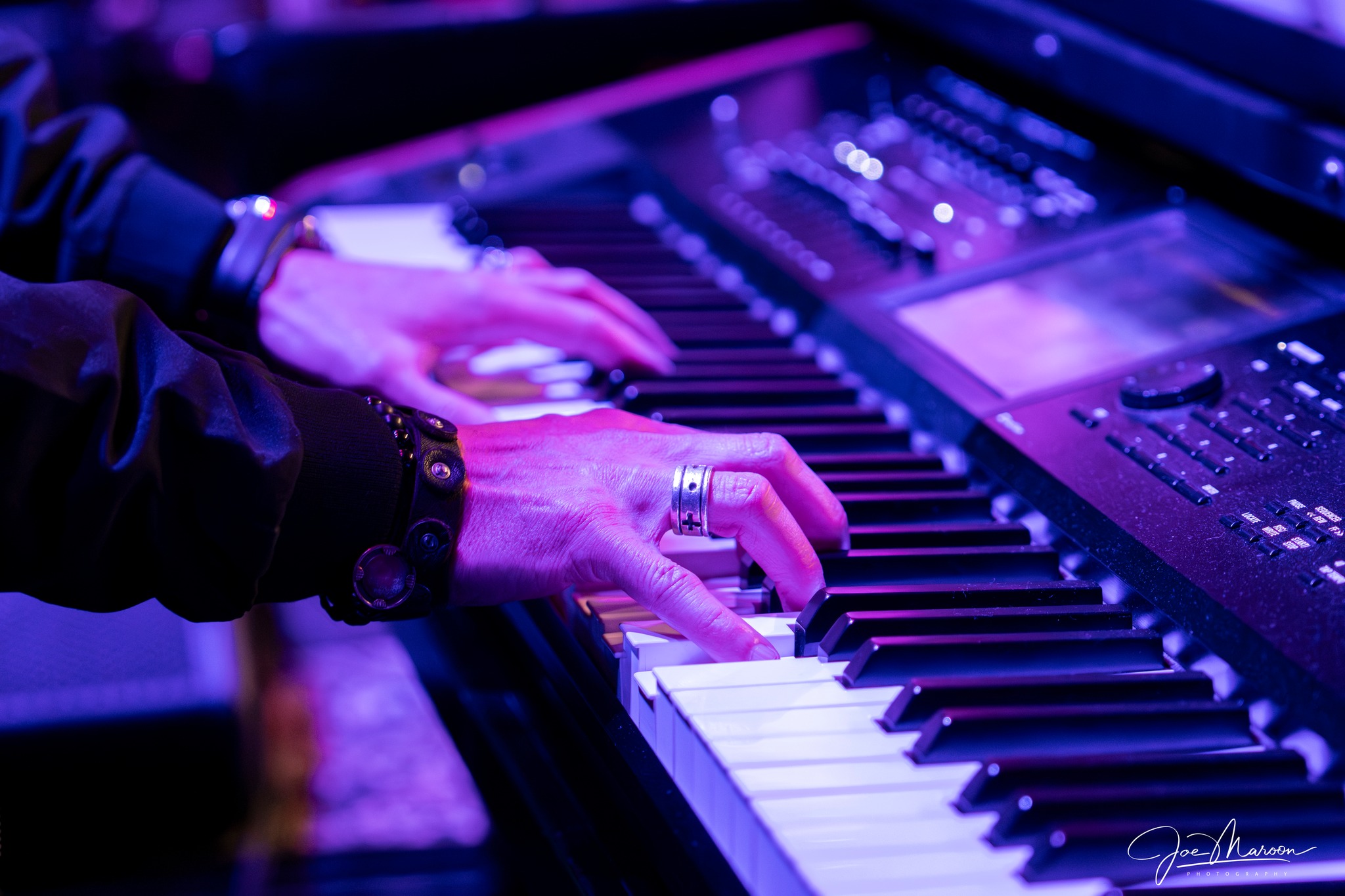 Pop/Rock Piano Lessons For Adults Online