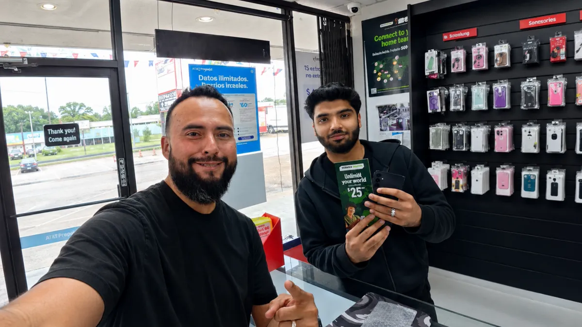 UPD Dealer Spotlight: Visits Techlife Wireless and helping Dealers Bring More Value to Customers