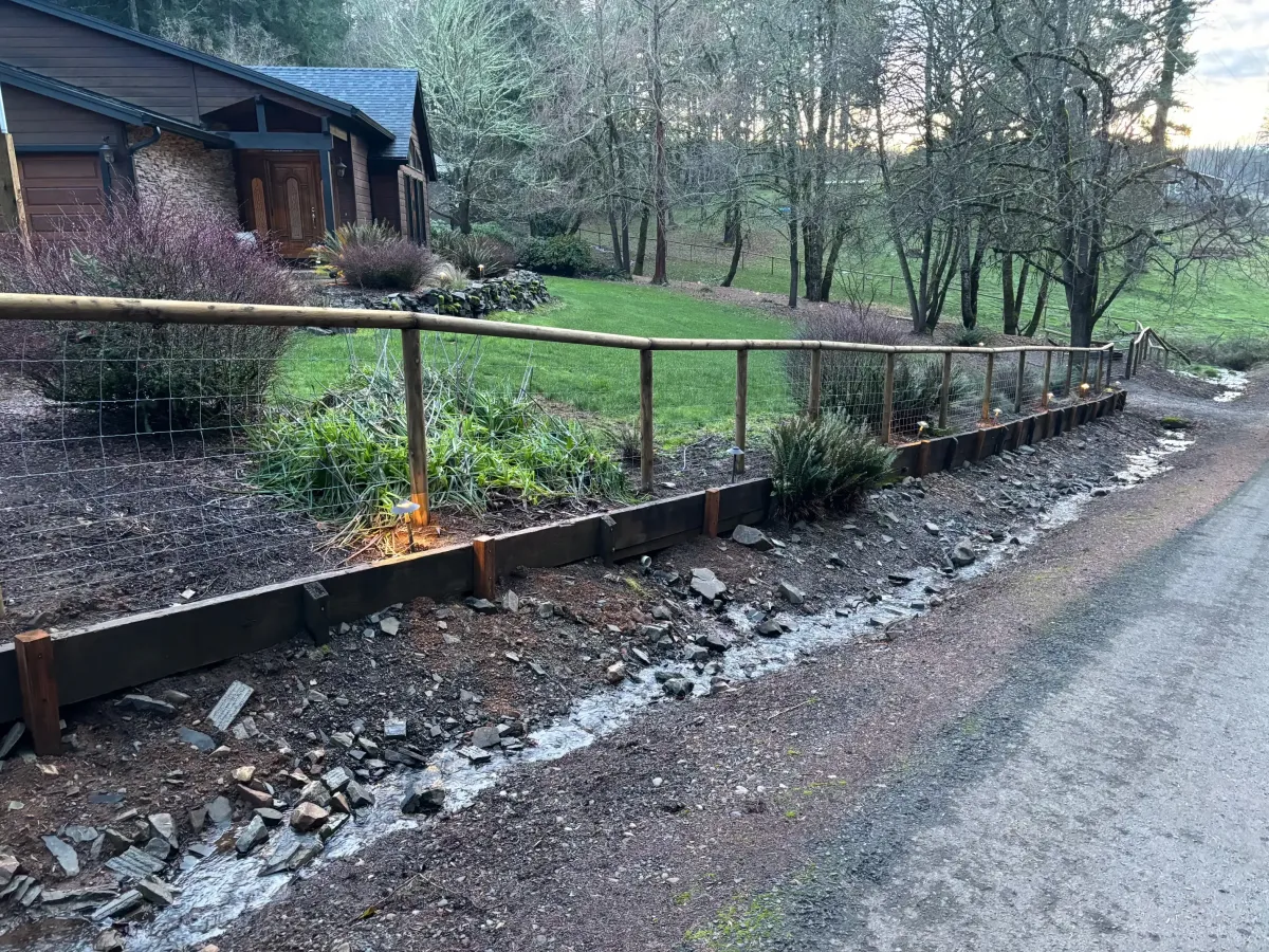 talented fence contractors put up a fence