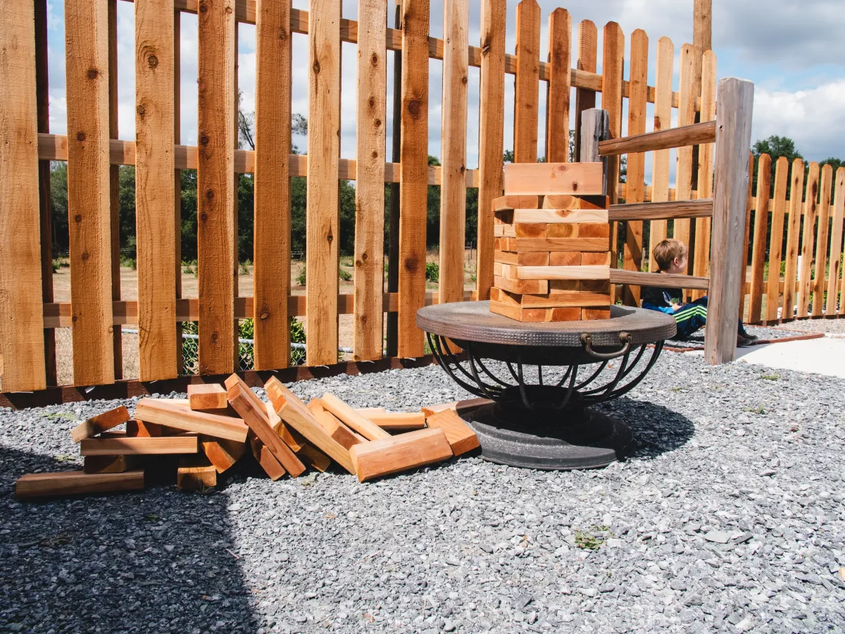 a trusted fence contractor working for a client