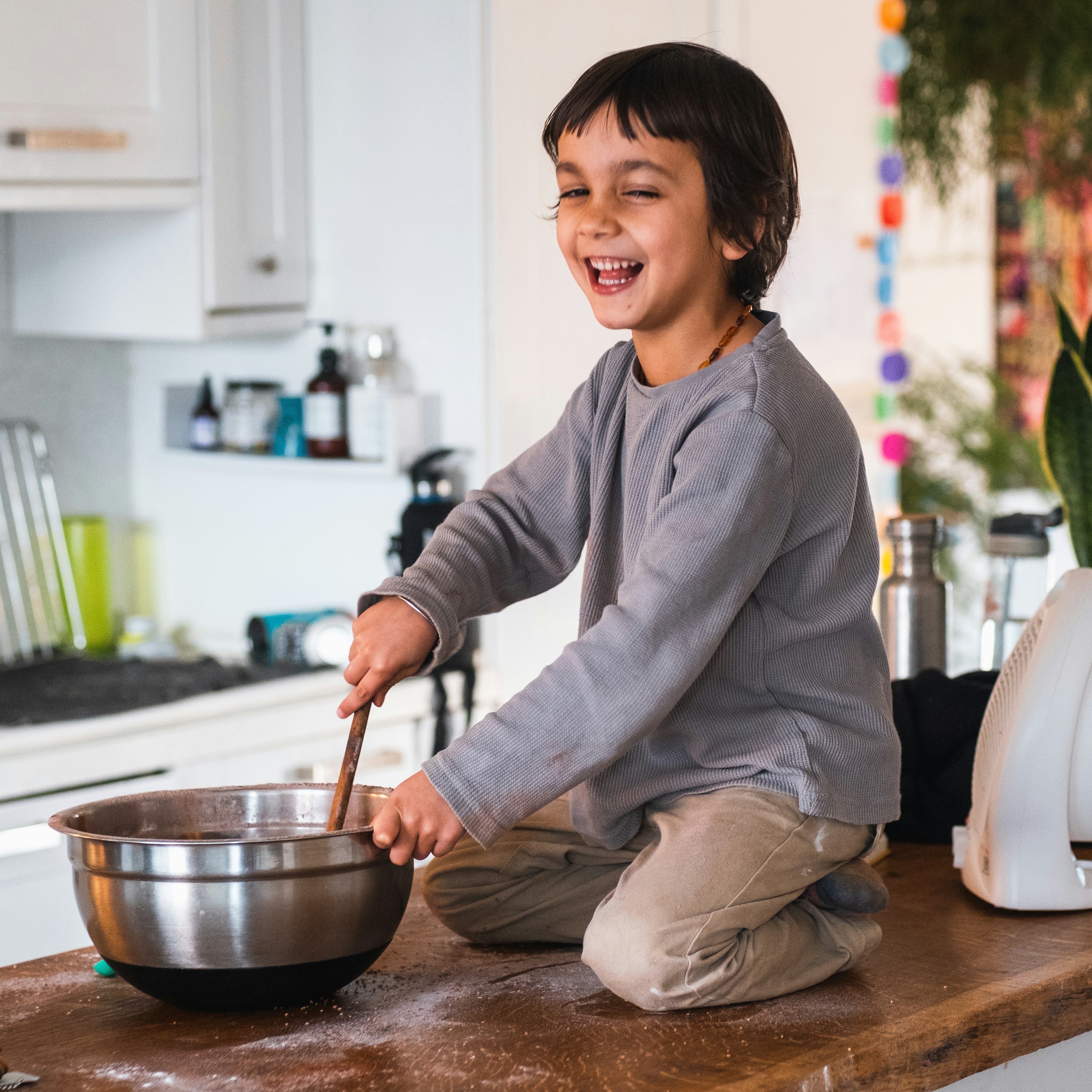 Kids doing chores earning money