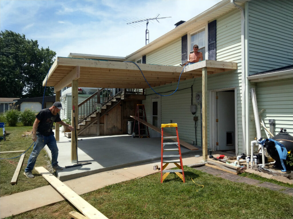 Fort Worth Concrete builds and installs Patio