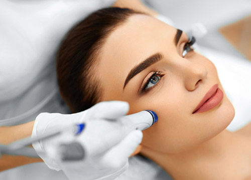 Hudföryngring med IPL in Uppsala