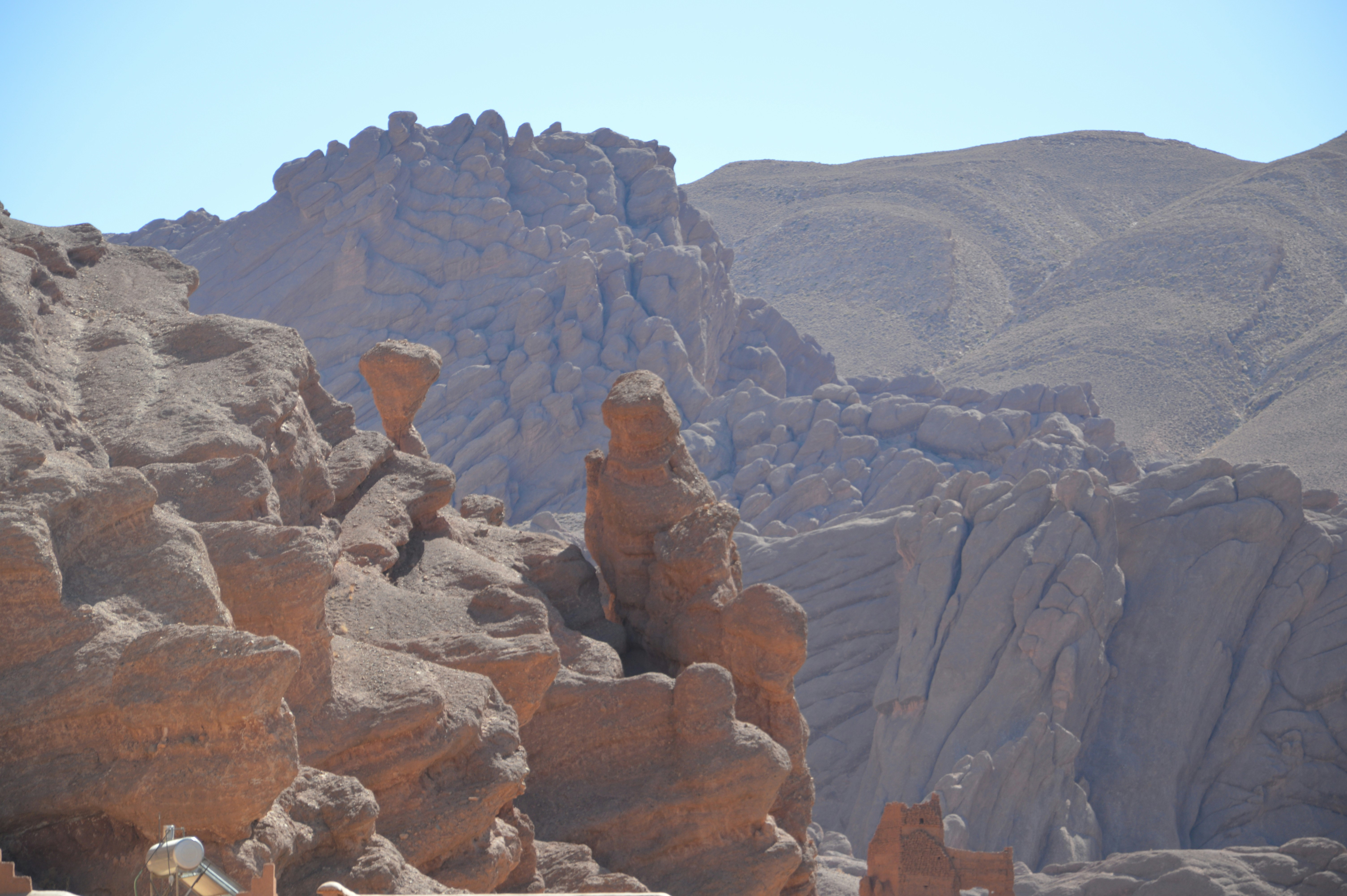 Discover the Beauty of Morocco's Mountains: A Journey Through Nature's Masterpieces