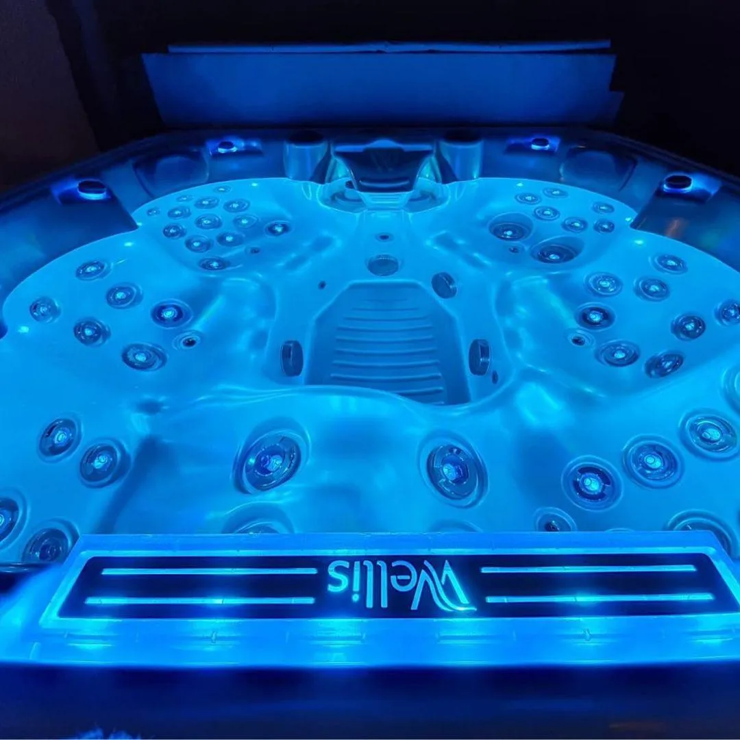 arctic hot tub