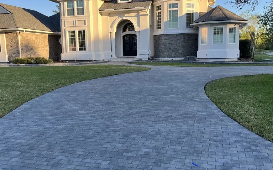 Gainesville Concrete builds and installs driveways.